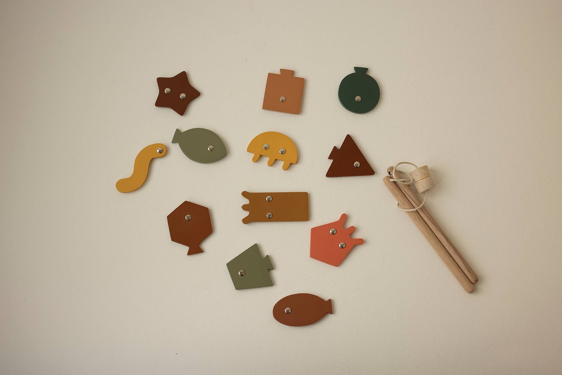 Fishing Wooden Game on the Magnets